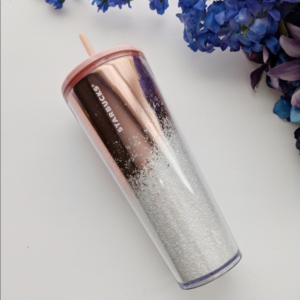 Starbucks Rose Gold 2019 Holiday Glitter Tumbler